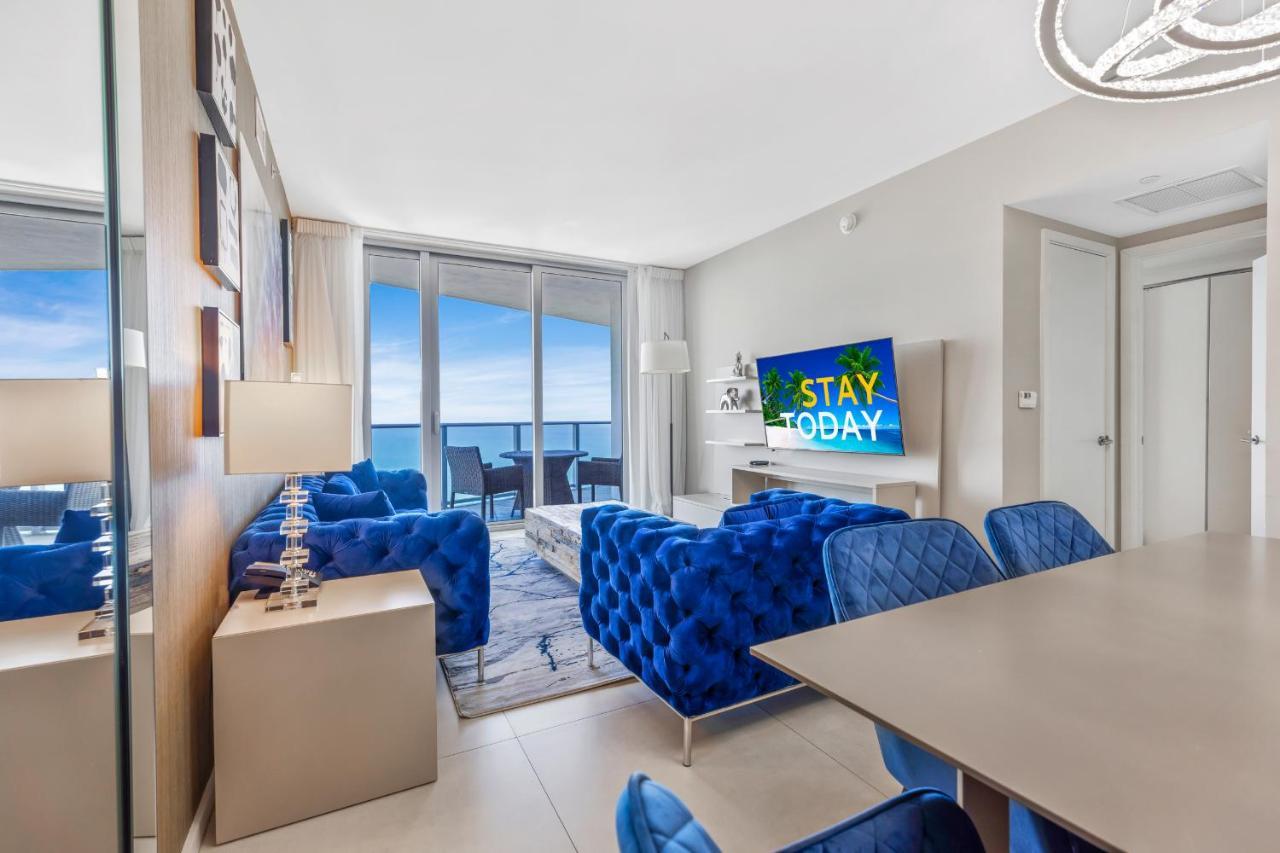The Ultimate Resort - Beachfront 2 Bedroom Apartment With Direct Ocean View, Rooftop Pool, Hot Tub And Gym Hollywood Eksteriør billede