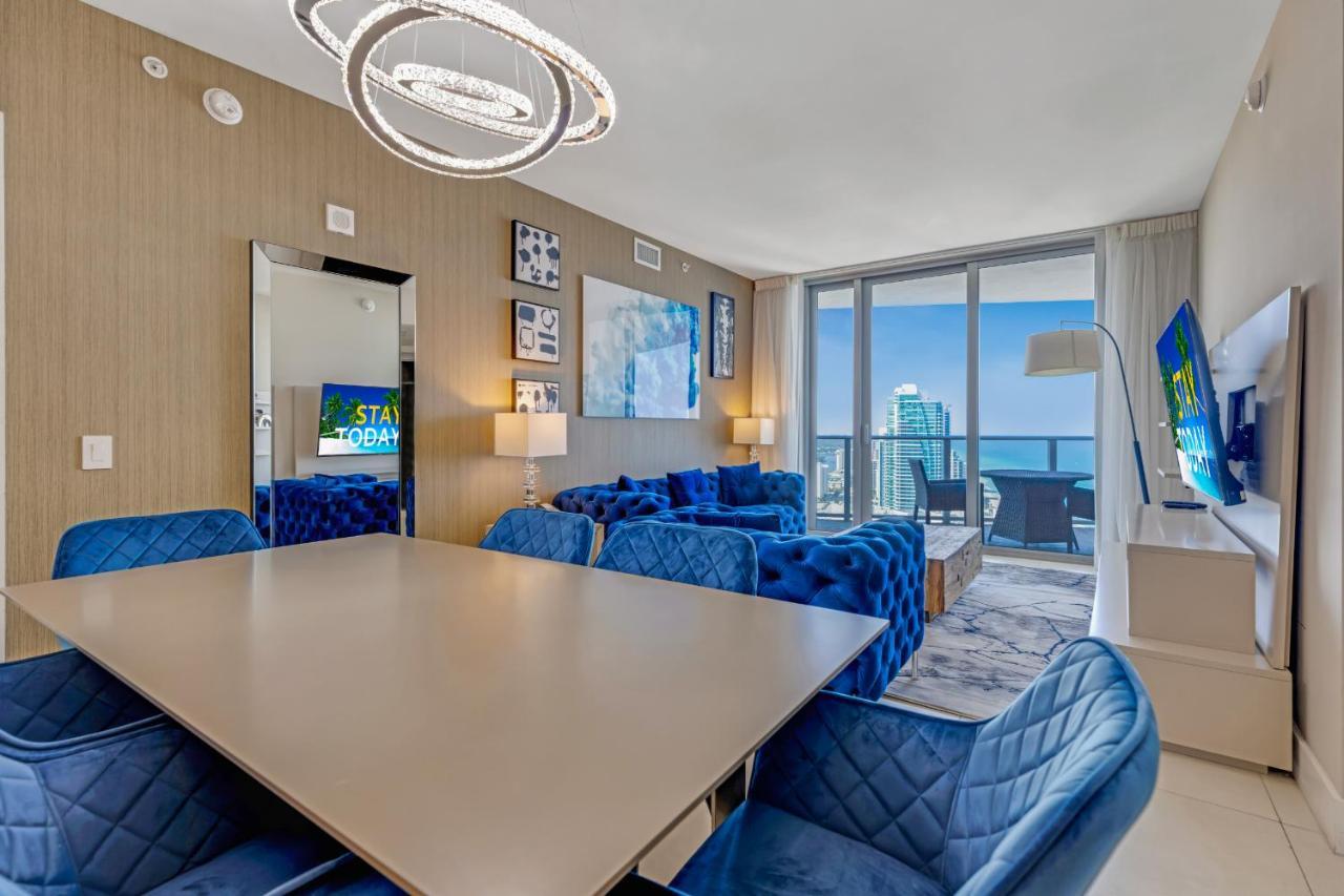 The Ultimate Resort - Beachfront 2 Bedroom Apartment With Direct Ocean View, Rooftop Pool, Hot Tub And Gym Hollywood Eksteriør billede