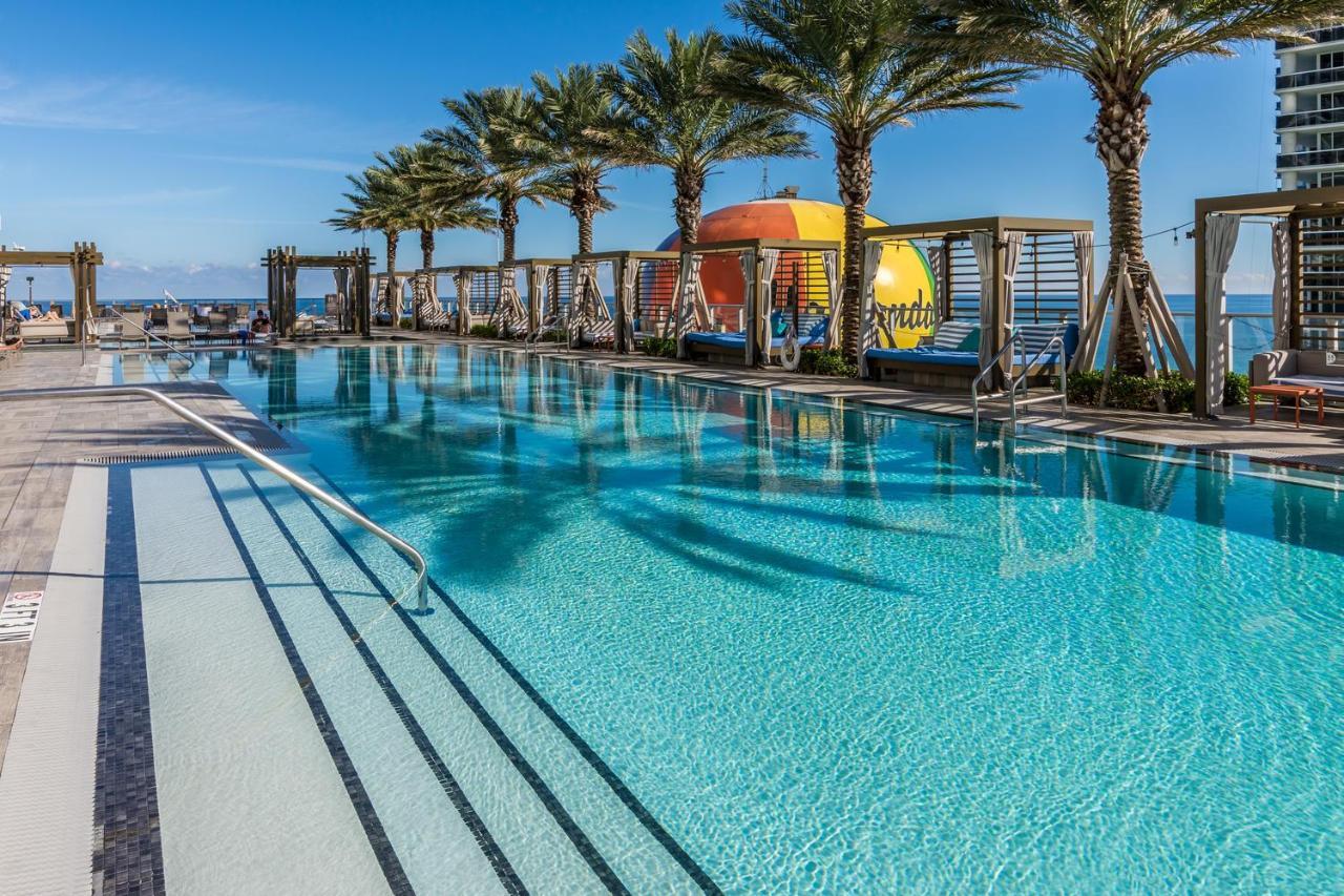 The Ultimate Resort - Beachfront 2 Bedroom Apartment With Direct Ocean View, Rooftop Pool, Hot Tub And Gym Hollywood Eksteriør billede